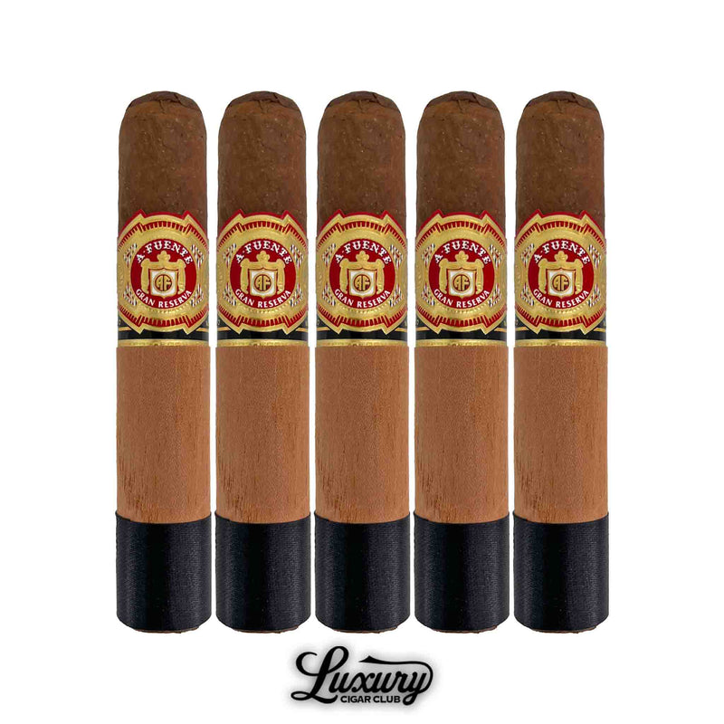 Five-pack of Arturo Fuente Chateau Fuente Sun Grown cigars in cedar sleeves from Luxury Cigar Club.