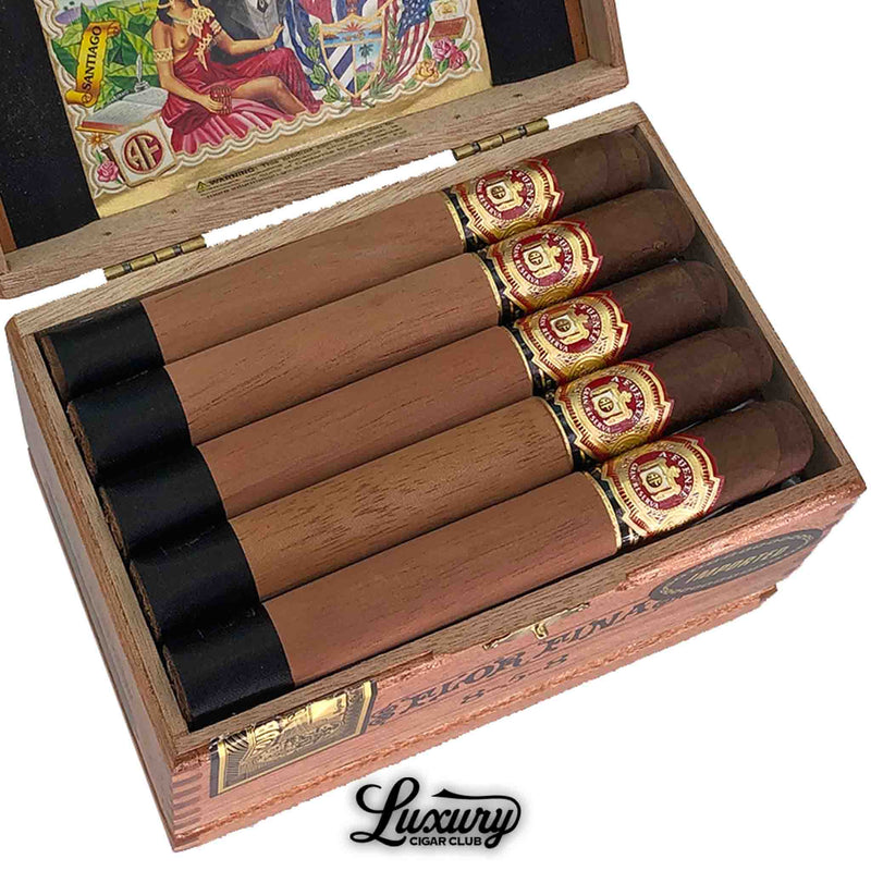 Close up of Arturo Fuente Gran Reserva Flor Fina 858 Sun Grown Limited Production Cigars Luxury Cigar Club