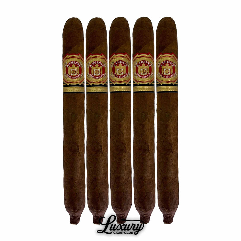 Five Arturo Fuente Hemingway Natural Classic cigars in a 5-pack, featuring smooth brown wrappers and signature red and gold bands.