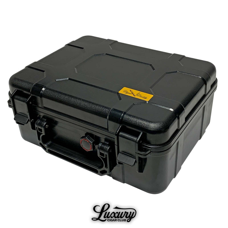 Luxury Cigar Club Cigar Caddy 40 count black travel humidor with heavy-duty latches, pressure valve, and durable handle.