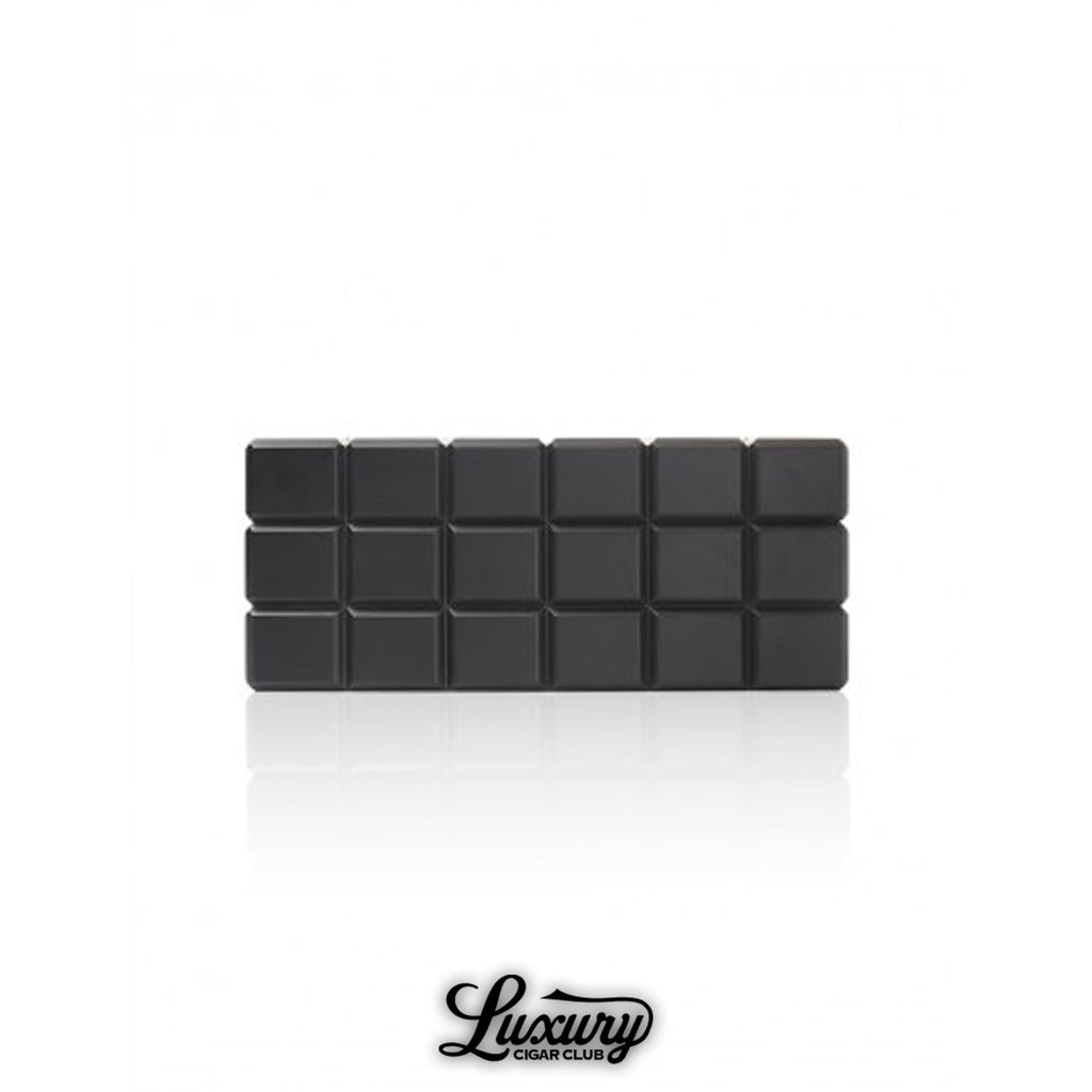 Luxury Cigar Club Colibri Heritage Humidor in sleek black finish modern cigar storage solution