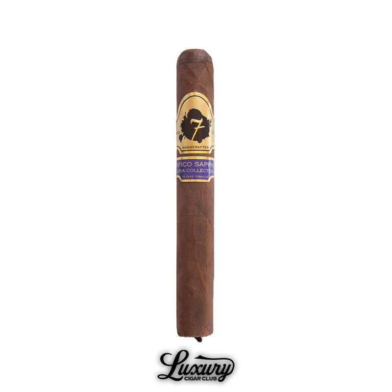 Single El Septimo Mirifico Sapphire cigar from the Diamond Collection, handcrafted with aged premium tobacco.