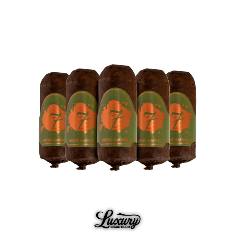 Close-up of El Septimo Luxus Collection X-Treme Shot cigars in a 5 pack, short robusto vitola, available at Luxury Cigar Club.