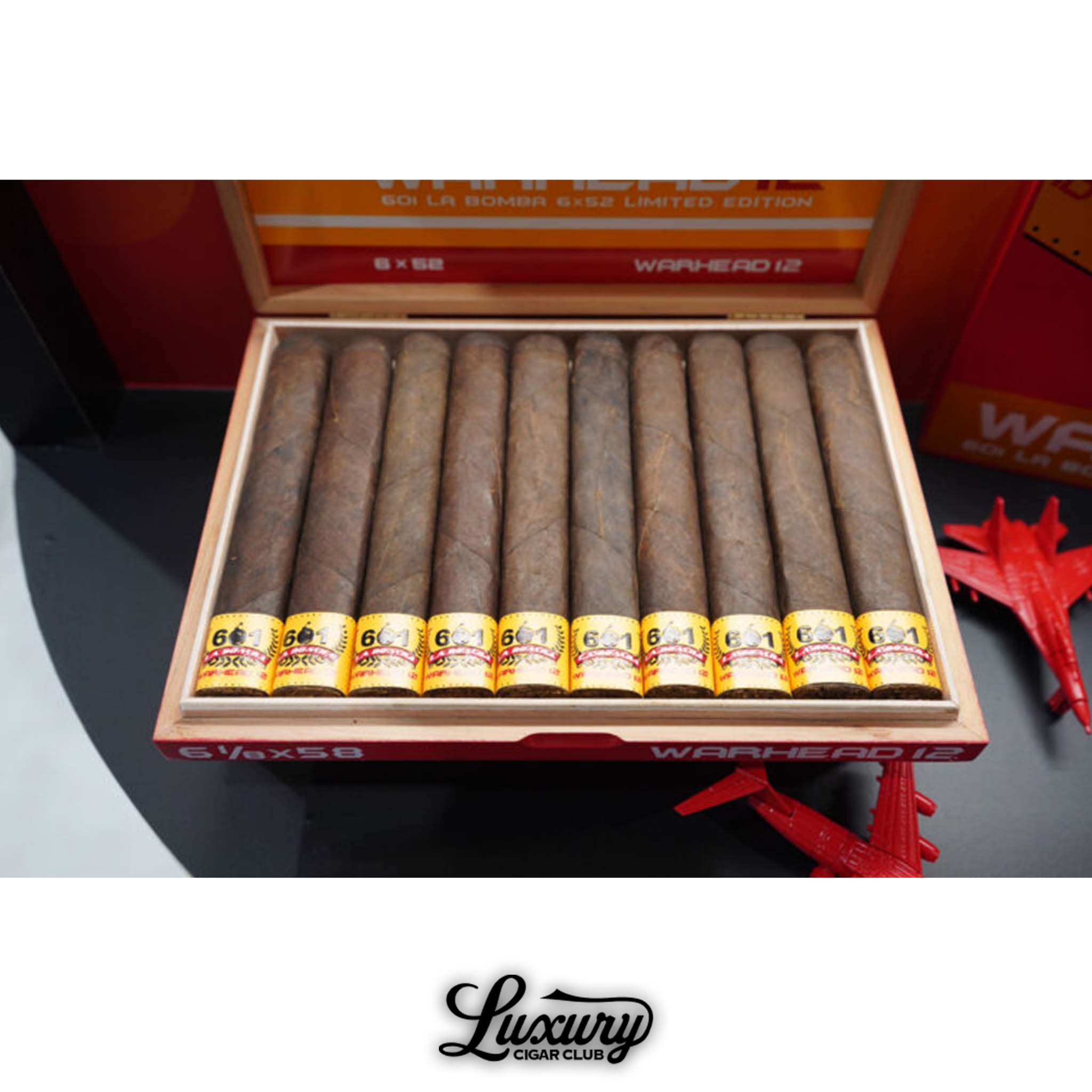 Espinosa 601 La Bomba Warhead 12 – Luxury Cigar Club