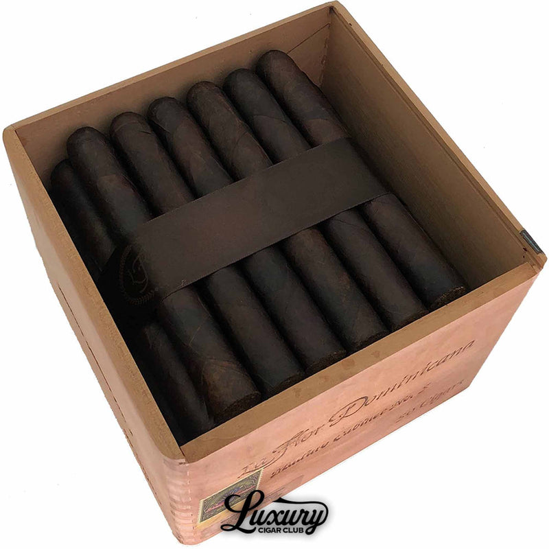 Detailed view of La Flor Dominicana Cabinet No 5 Maduro cigars in cedar box at Luxury Cigar Club.