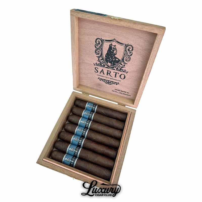 Warped Sarto Connecticut Broadleaf Robusto cigars in open box – handcrafted full-bodied Robusto cigars made in Estelí, Nicaragua, available at Luxury Cigar Club