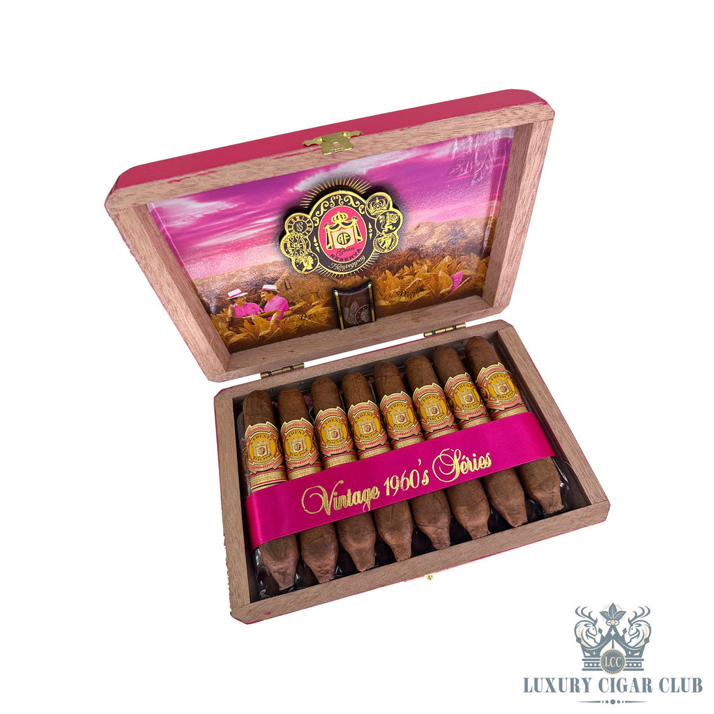 Arturo Fuente Hemingway Rare Pink Vintage 1960's Series - Luxury Cigar Club