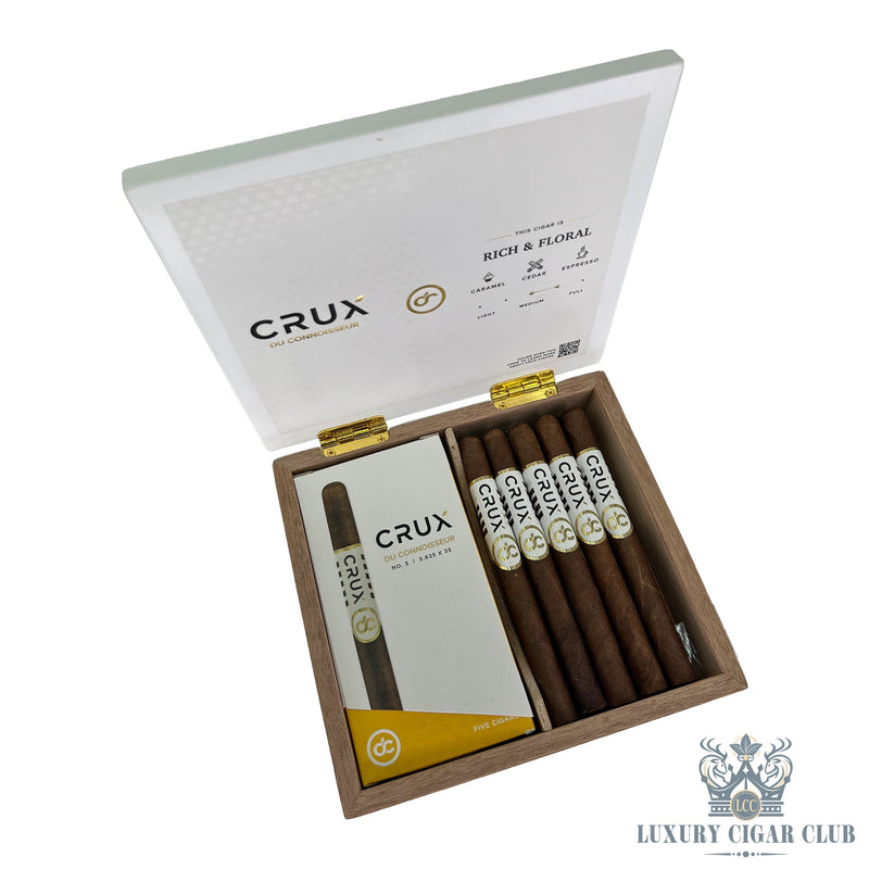 Crux du Connoisseur - Luxury Cigar Club
