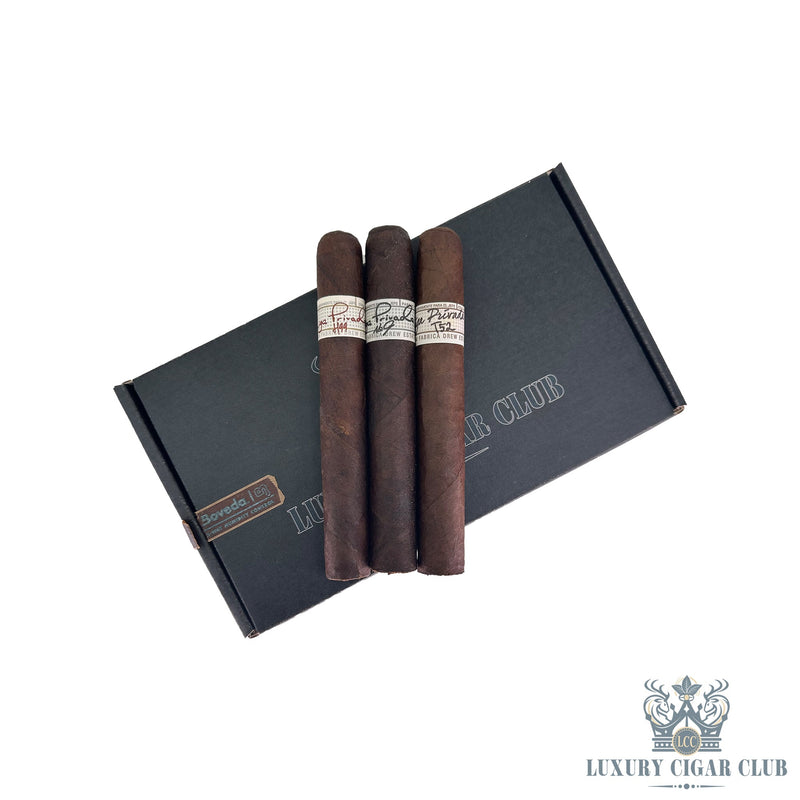 Liga Privada Toro Sampler - Luxury Cigar Club