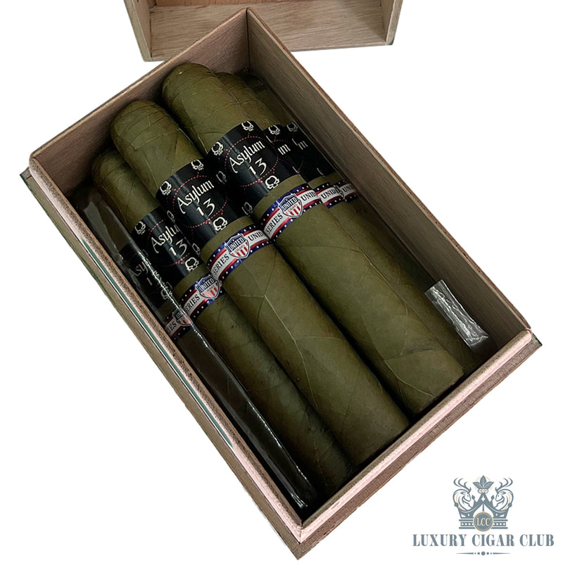 United Stadium Series Number 1 - Luxury Cigar Club