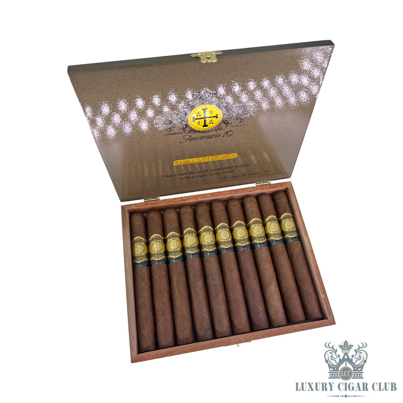 1502 Aniversario 10 - Luxury Cigar Club