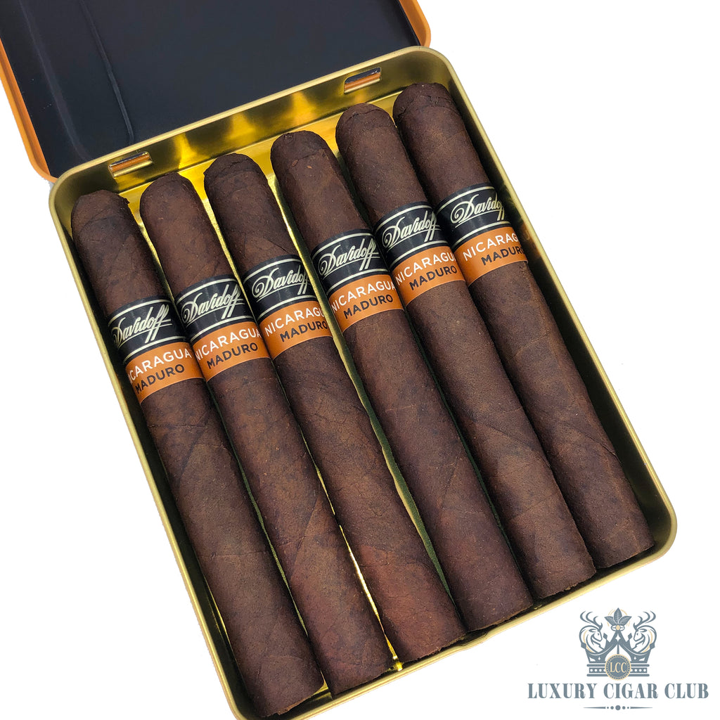 Nicaragua Cedar Wood Cigar Box.Oliva Cigar Family Ovation 7 X 50 Maduro