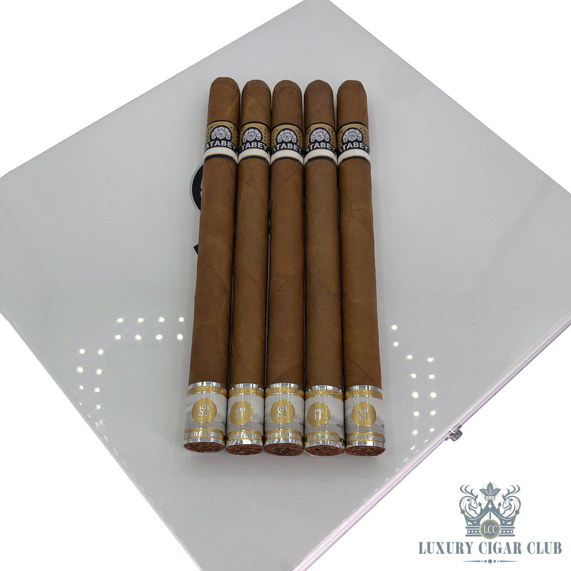 Atabey - Luxury Cigar Club