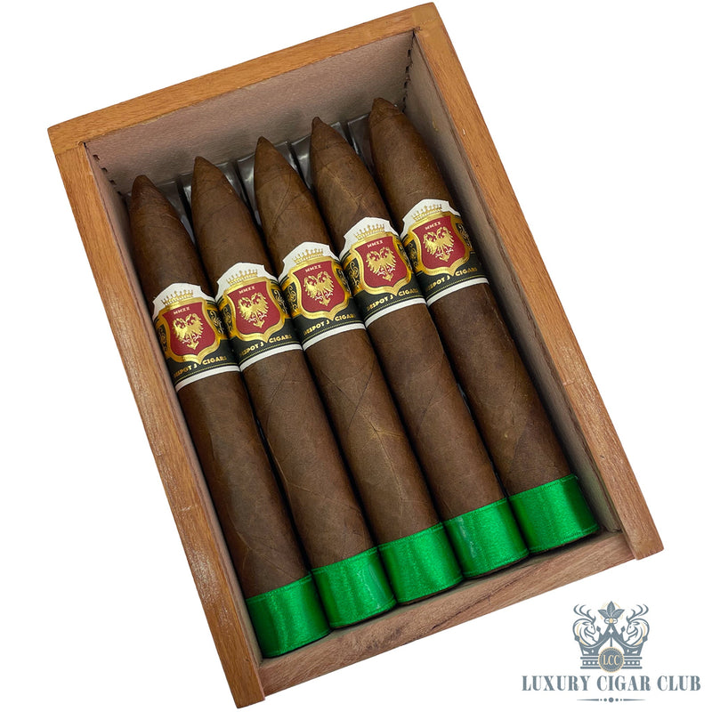 Despot Series J Pyramide - Luxury Cigar Club