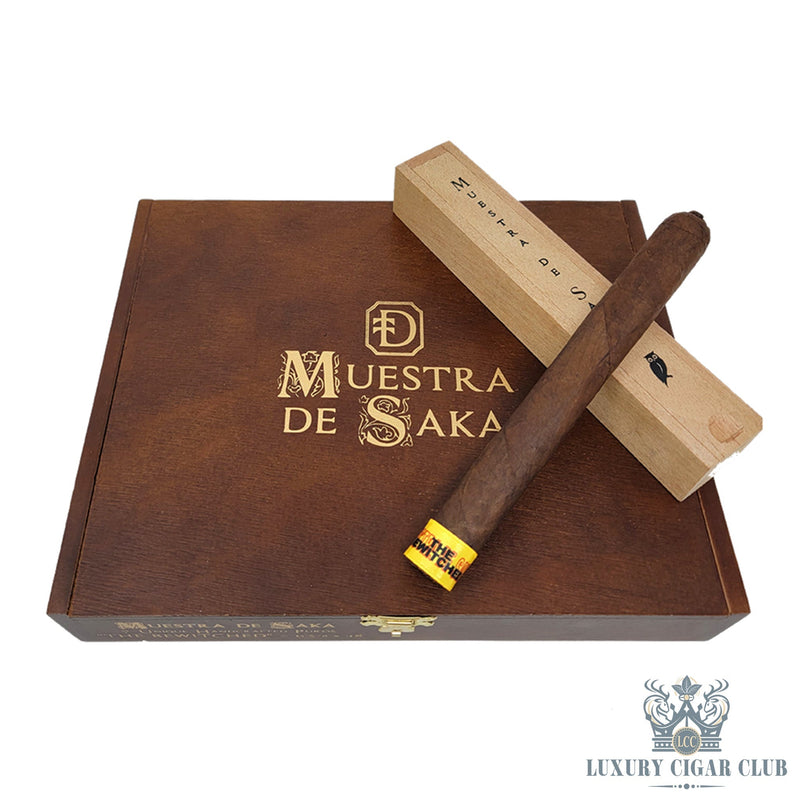Dunbarton Tobacco & Trust Muestra de Saka The Bewitched - Luxury Cigar Club