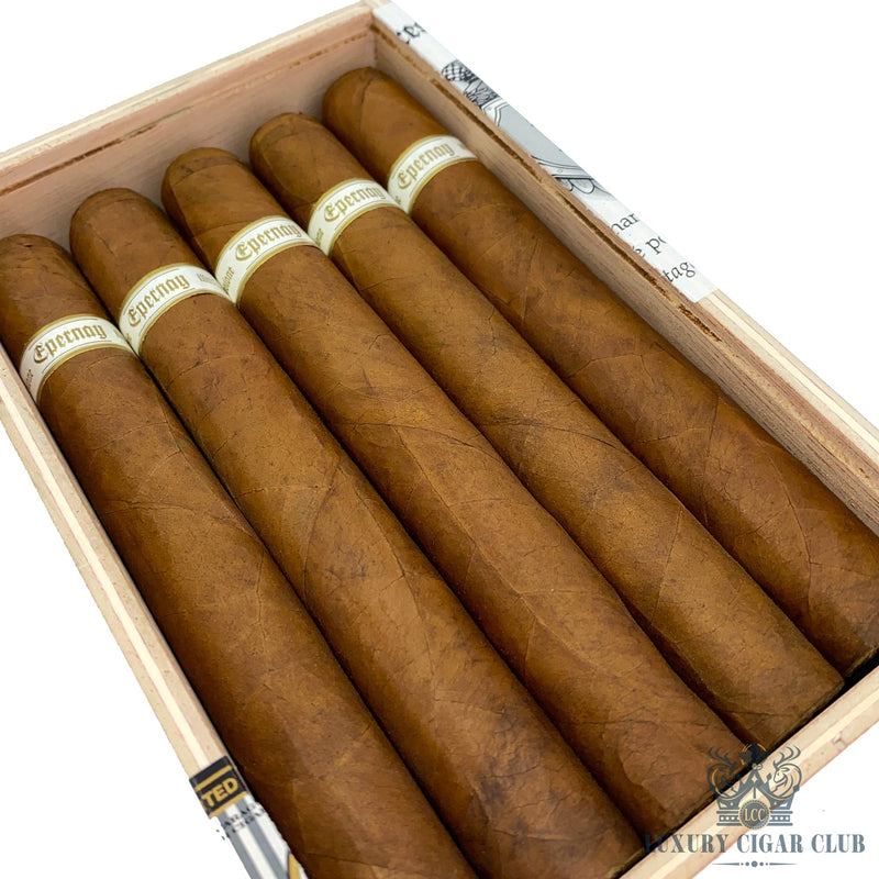 Illusione Epernay - Luxury Cigar Club