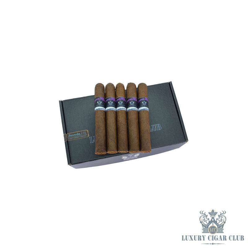 LCC Discord Exclusive: Moon Rocks - Luxury Cigar Club