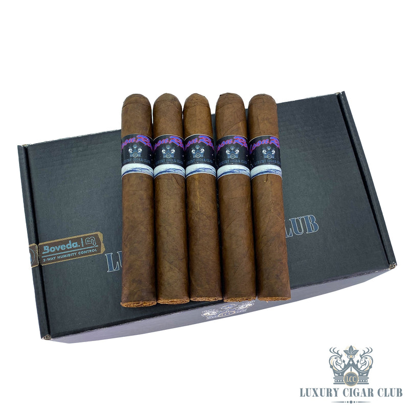 LCC Discord Exclusive: Moon Rocks - Luxury Cigar Club