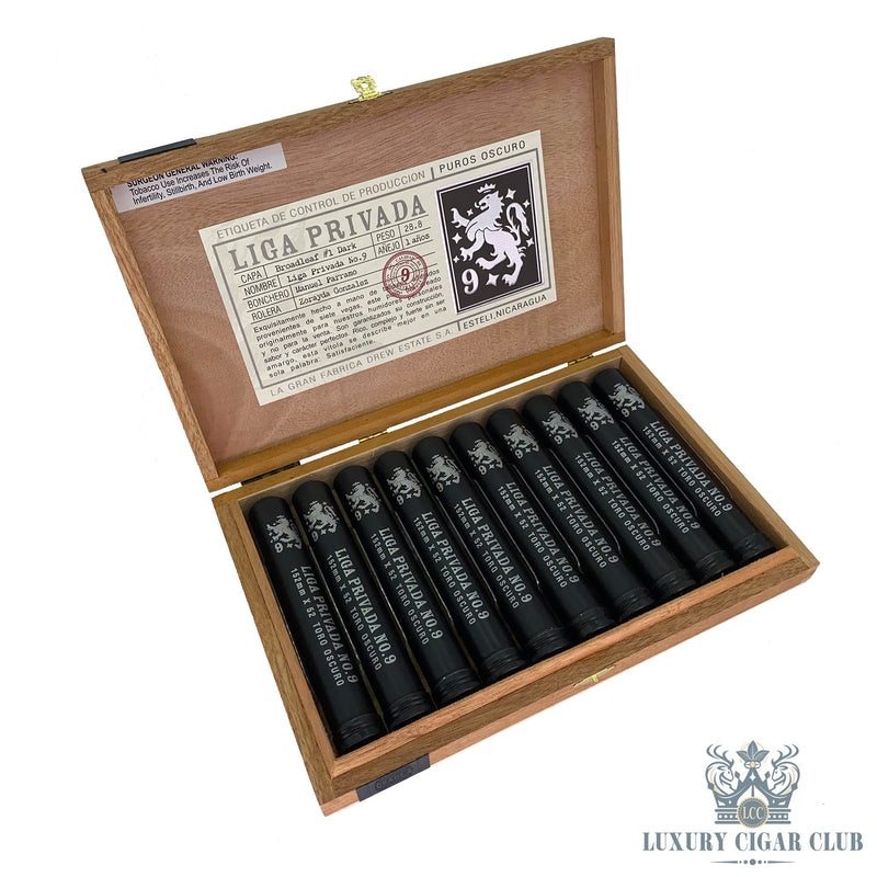 Liga Privada No. 9 - Luxury Cigar Club