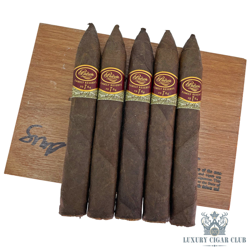 Padron Family Reserve Maduro - Luxury Cigar Club