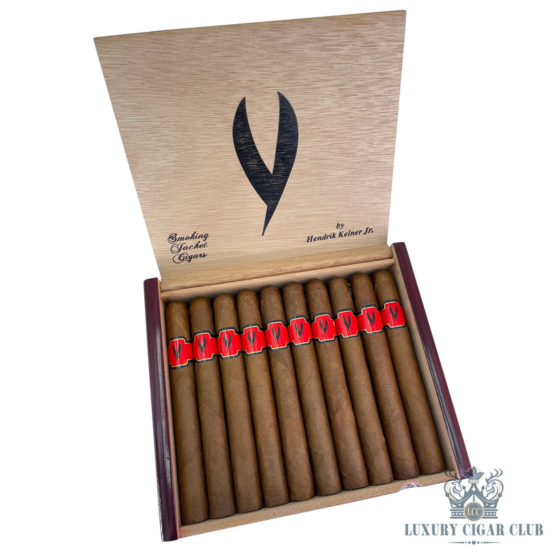 Smoking Jacket by Hendrik Kelner Jr Favoritos - Luxury Cigar Club