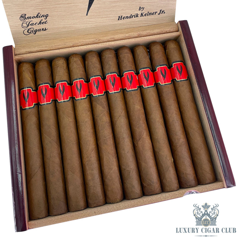 Smoking Jacket by Hendrik Kelner Jr Favoritos - Luxury Cigar Club