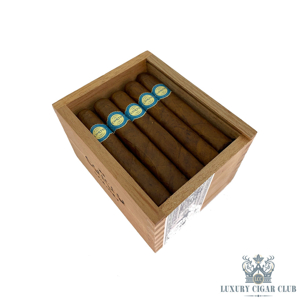 Warped Corto - Luxury Cigar Club