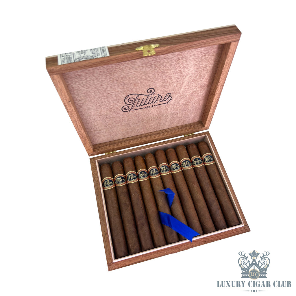 Warped Futuro - Luxury Cigar Club